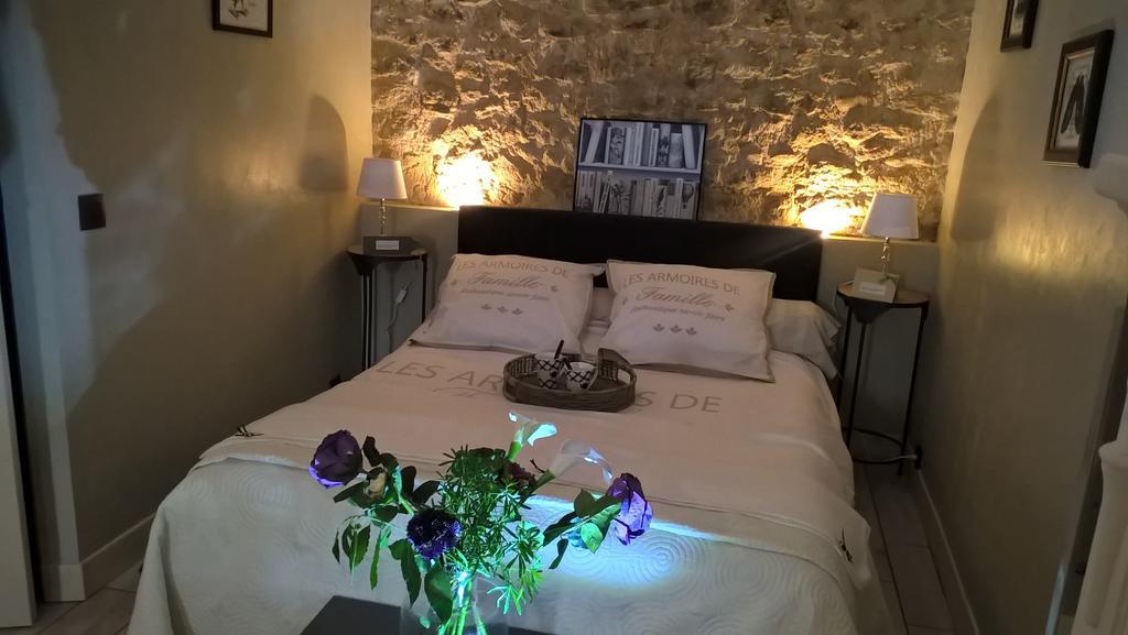 Le Clos Manceau Bed & Breakfast Льо Ман Екстериор снимка