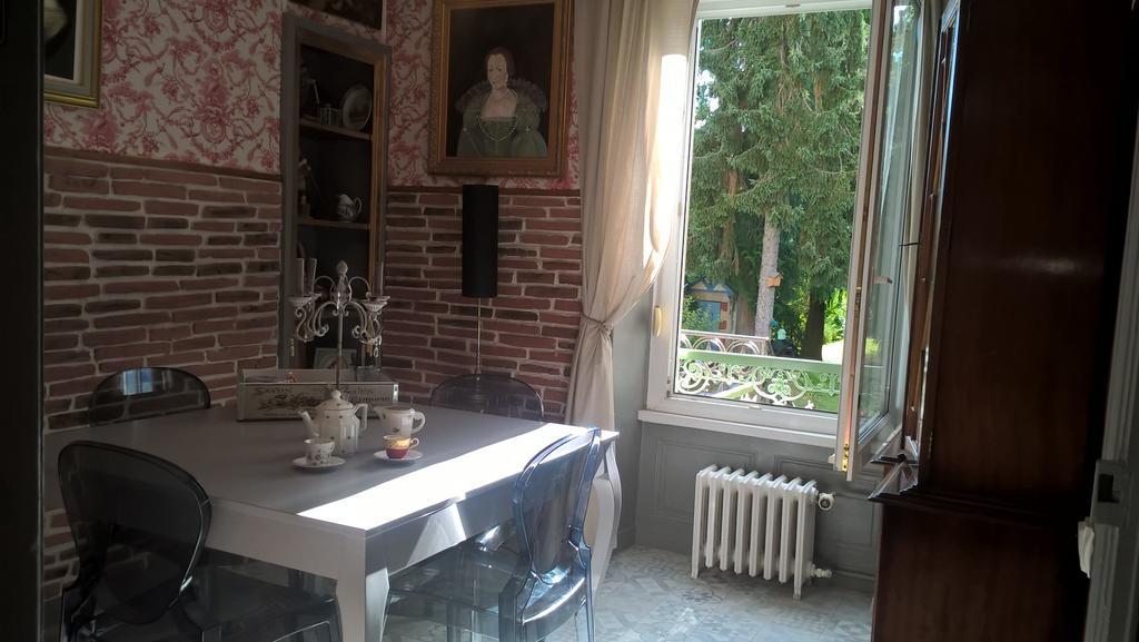 Le Clos Manceau Bed & Breakfast Льо Ман Екстериор снимка