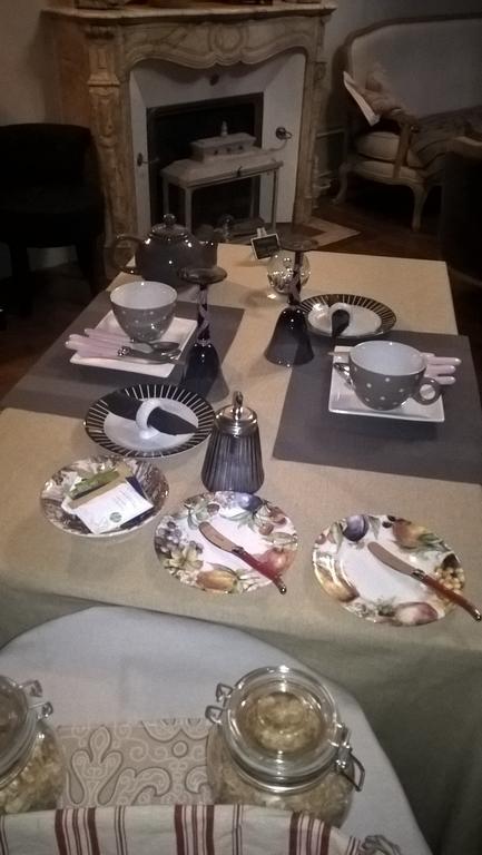 Le Clos Manceau Bed & Breakfast Льо Ман Екстериор снимка