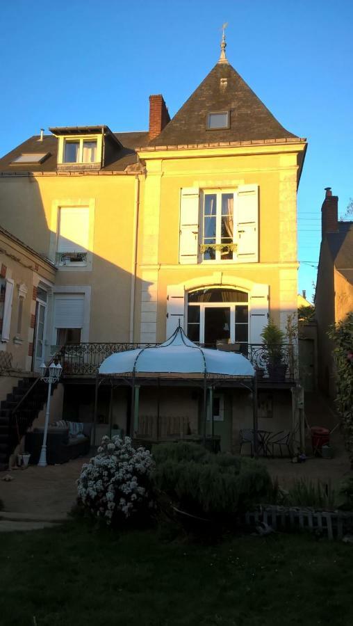 Le Clos Manceau Bed & Breakfast Льо Ман Екстериор снимка