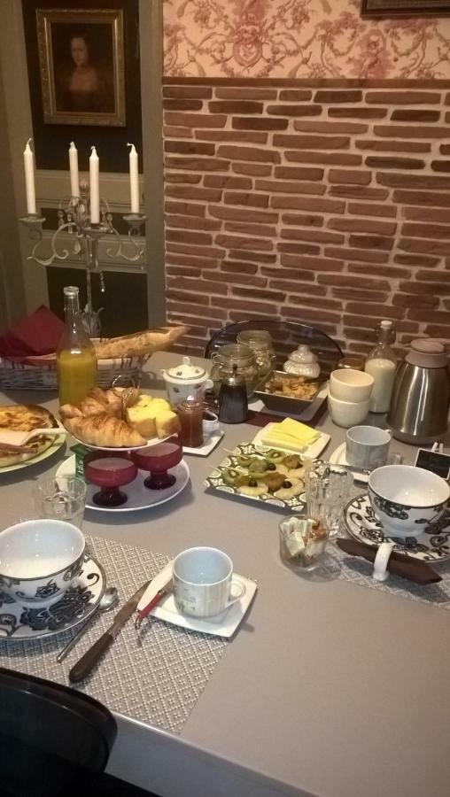 Le Clos Manceau Bed & Breakfast Льо Ман Екстериор снимка