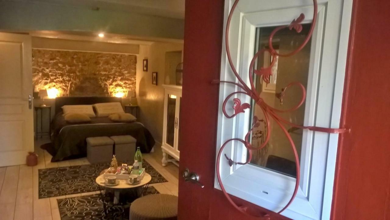Le Clos Manceau Bed & Breakfast Льо Ман Екстериор снимка