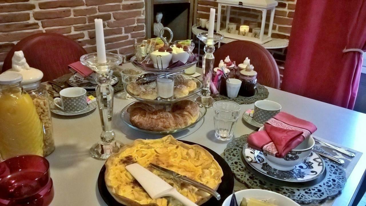 Le Clos Manceau Bed & Breakfast Льо Ман Екстериор снимка